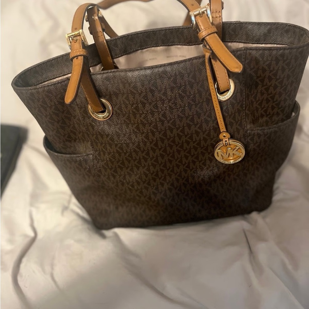 Michael Kors Jet Set Travel Tote Bag – Brown Signature MK Logo